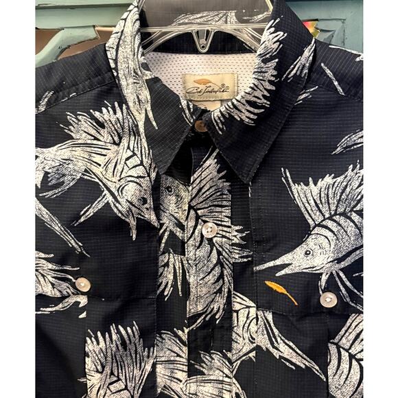 Bob Timberlake Men's Navy/White Vented Yoke-Deep Sea Angler Marlin Shirt-S/S-S - Picture 3 of 6
